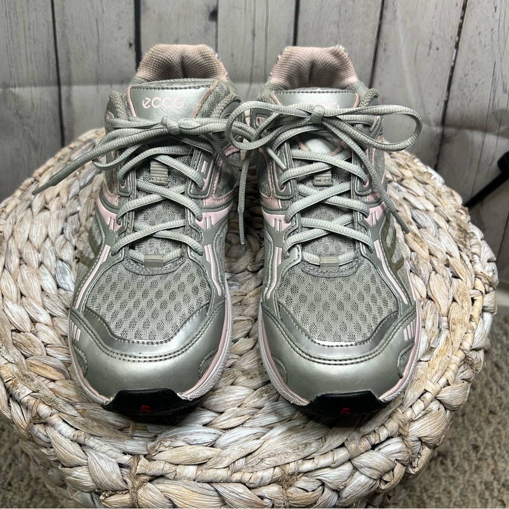 Ecco silver and pink trainers size 8.5